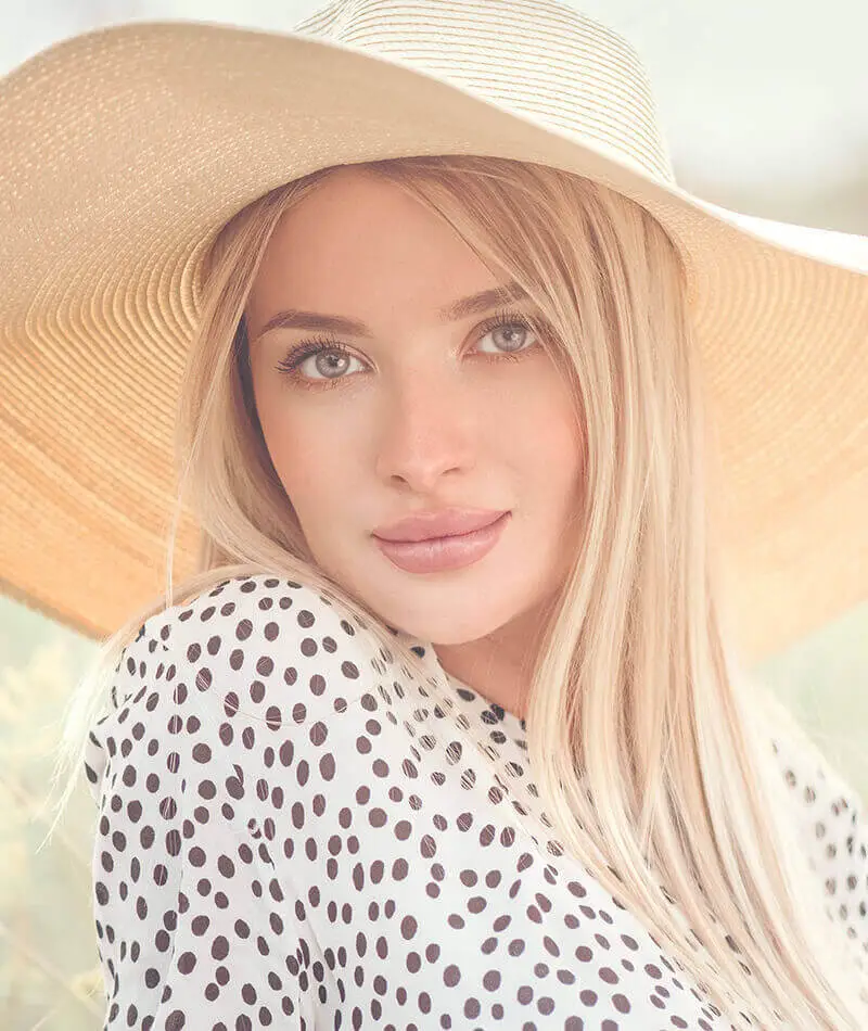 Woman in a sunhat