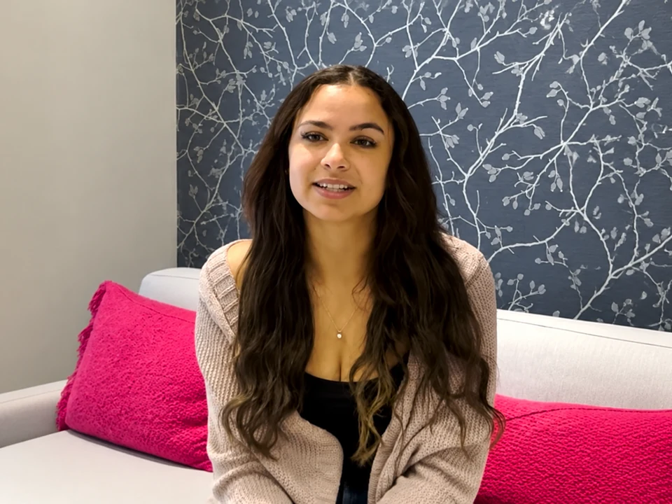 Jade, a breast reduction patient at Center for Plastic Surgery